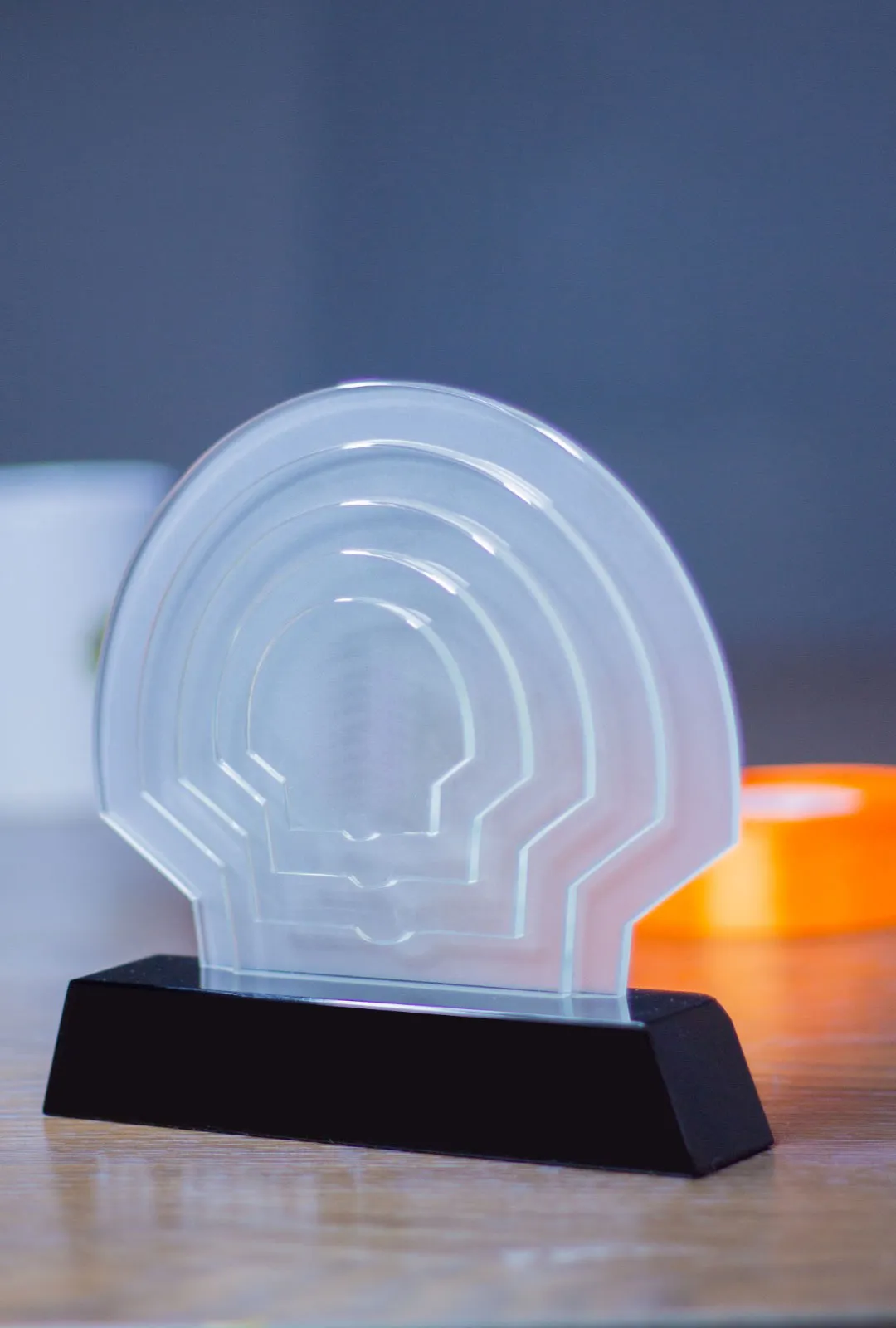 Shell 3D Crystal Long Service Recognition Award