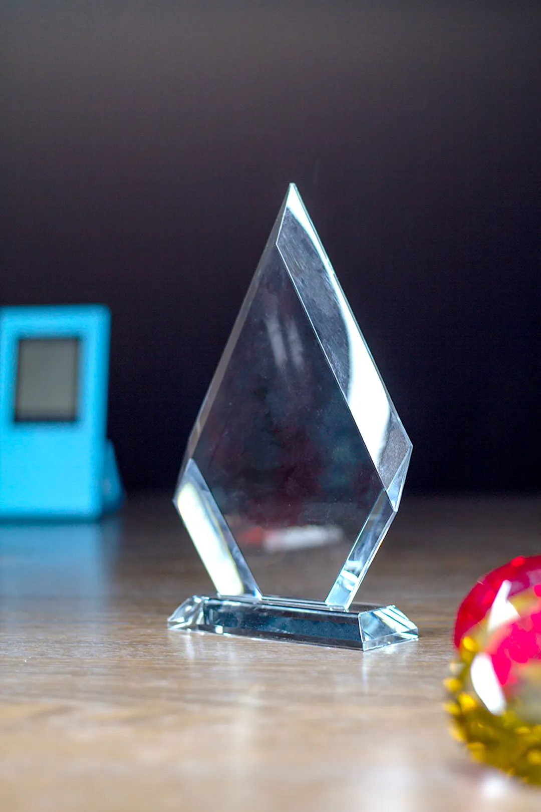 Classic Diamond Peak Crystal Award